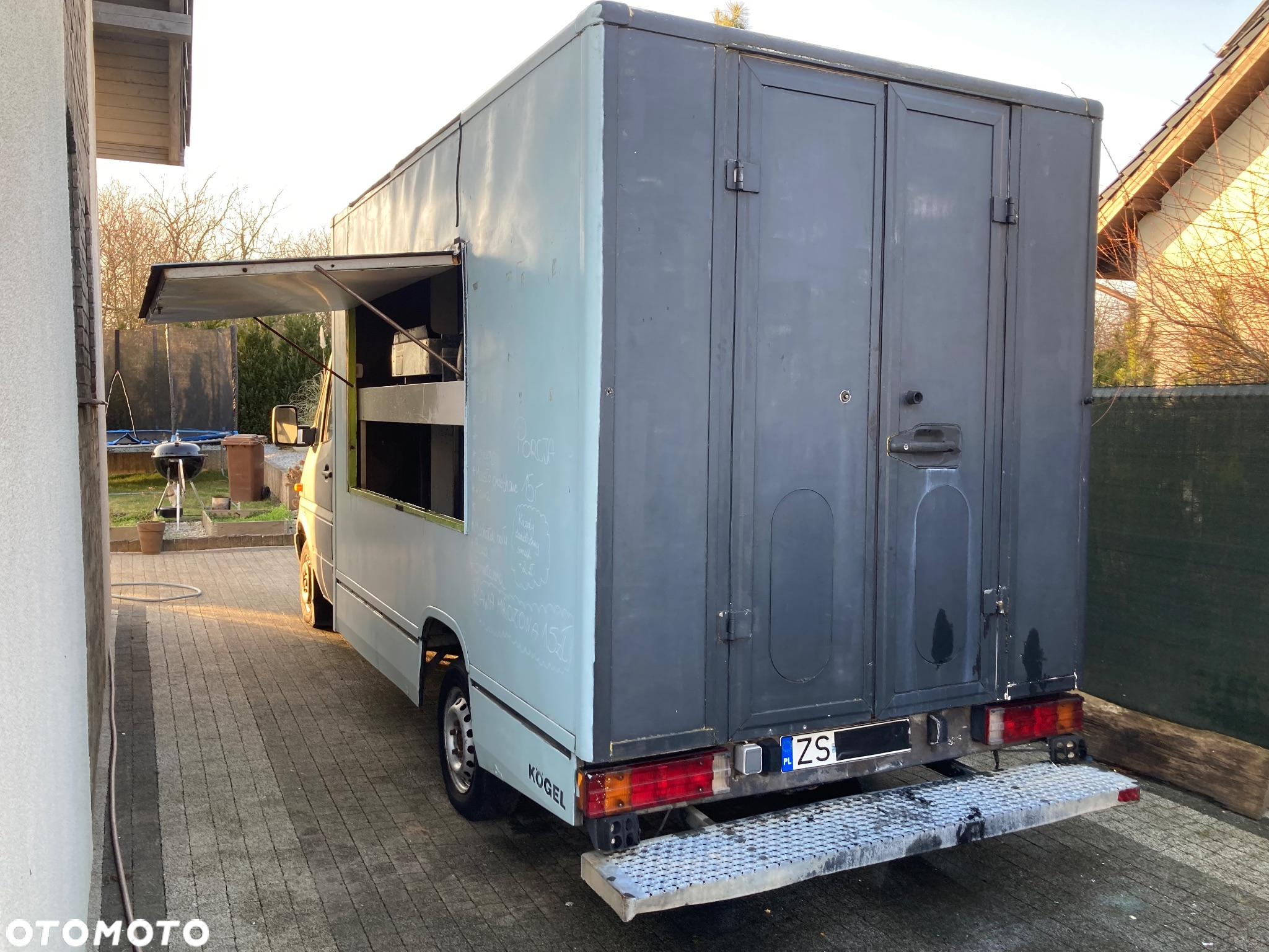 Mercedes-Benz Sprinter - 5