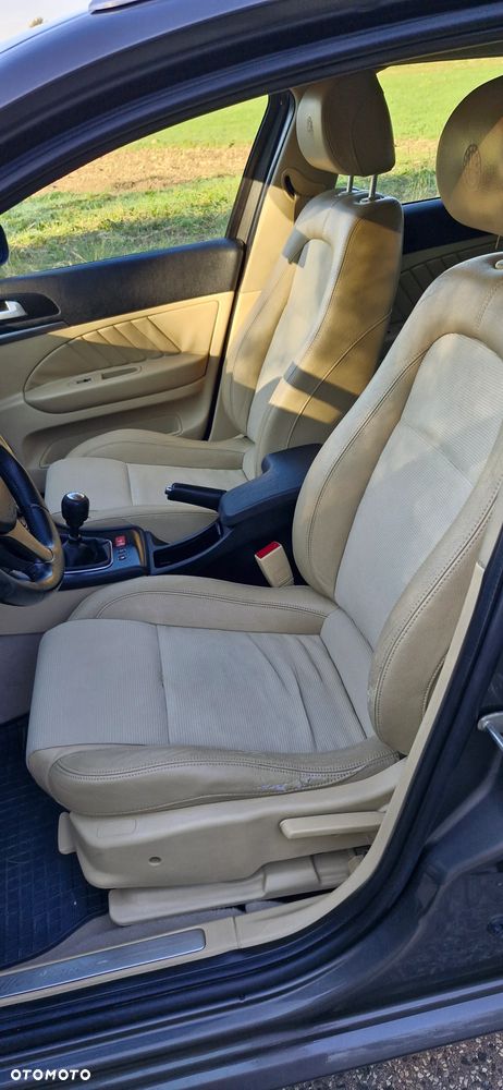 Alfa Romeo 159 2.0JTDM Sport Plus - 22