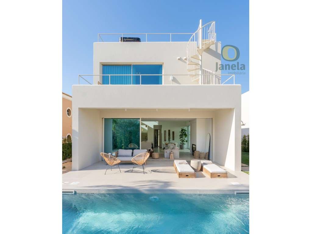 NOVA Moradia Contemporânea com Piscina, Jardim Zen, Vista Mar e Jac... - Grande imagem: 3/38