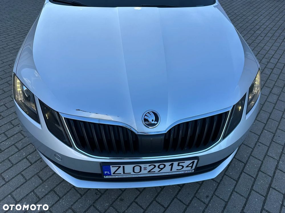 Skoda Octavia 1.6 TDI Active - 9