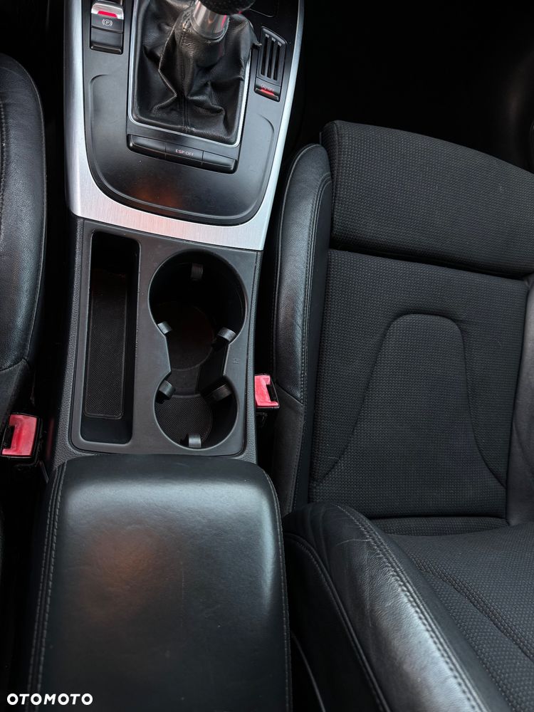 Audi A4 Limousine 2.0 TDI Quattro - 29