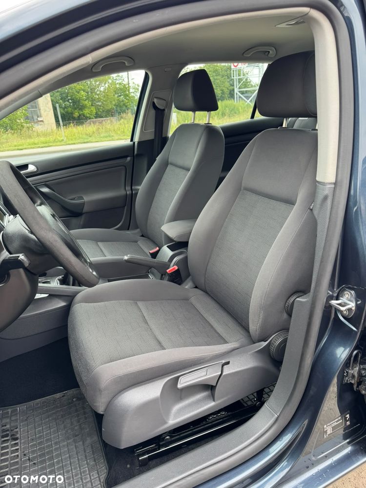 Volkswagen Golf 1.9 TDI DPF Trendline - 12