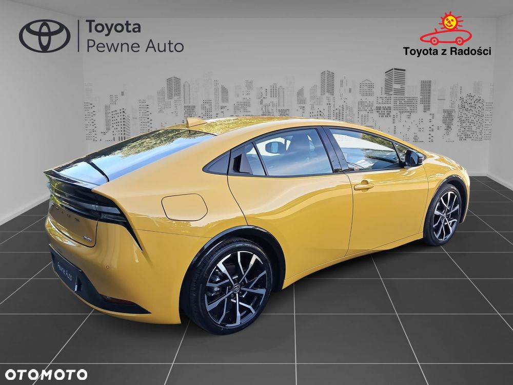 Toyota Prius - 3