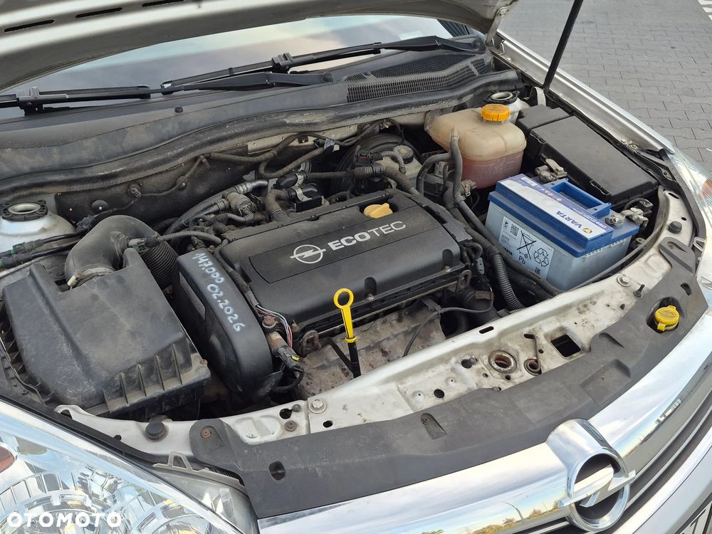 Opel Astra 1.6 Essentia EU5 - 22
