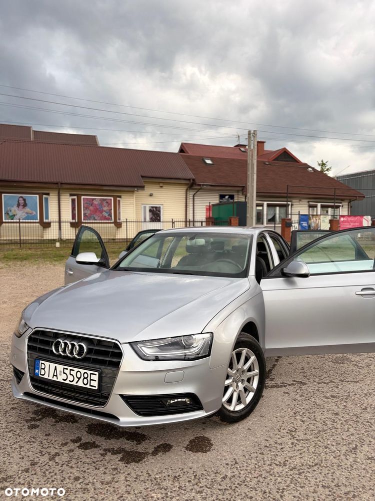 Audi A4 Limousine - 22