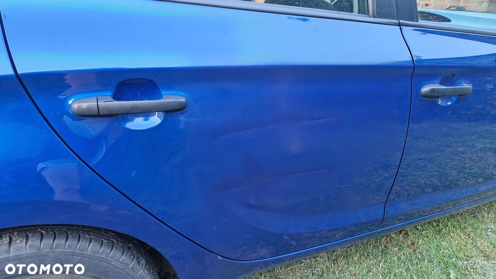 Hyundai i20 - 10