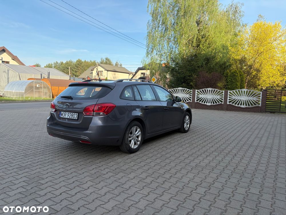 Chevrolet Cruze - 5