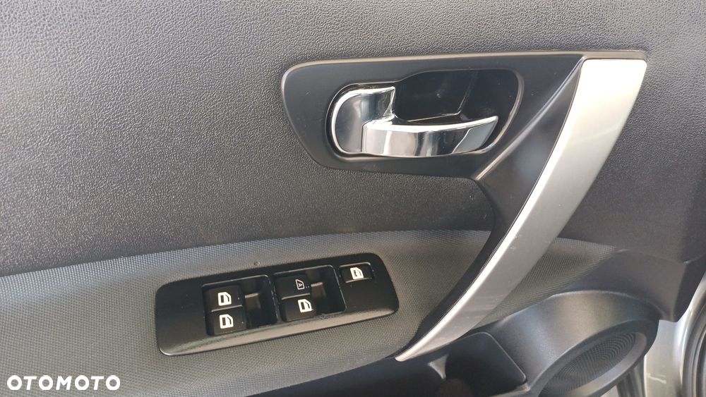 Nissan Qashqai 1.5 dCi Tekna - 11