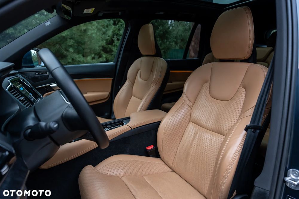 Volvo XC 90 B5 B AWD Ultra Bright - 20