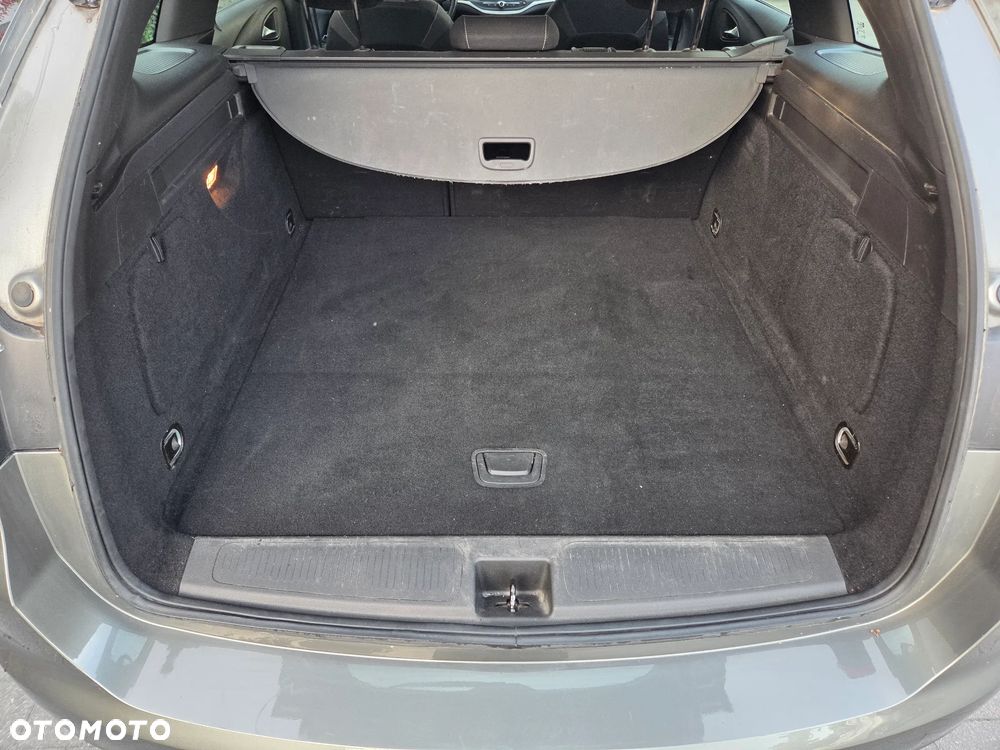Opel Astra 1.2 T Business Elegance S&S - 15