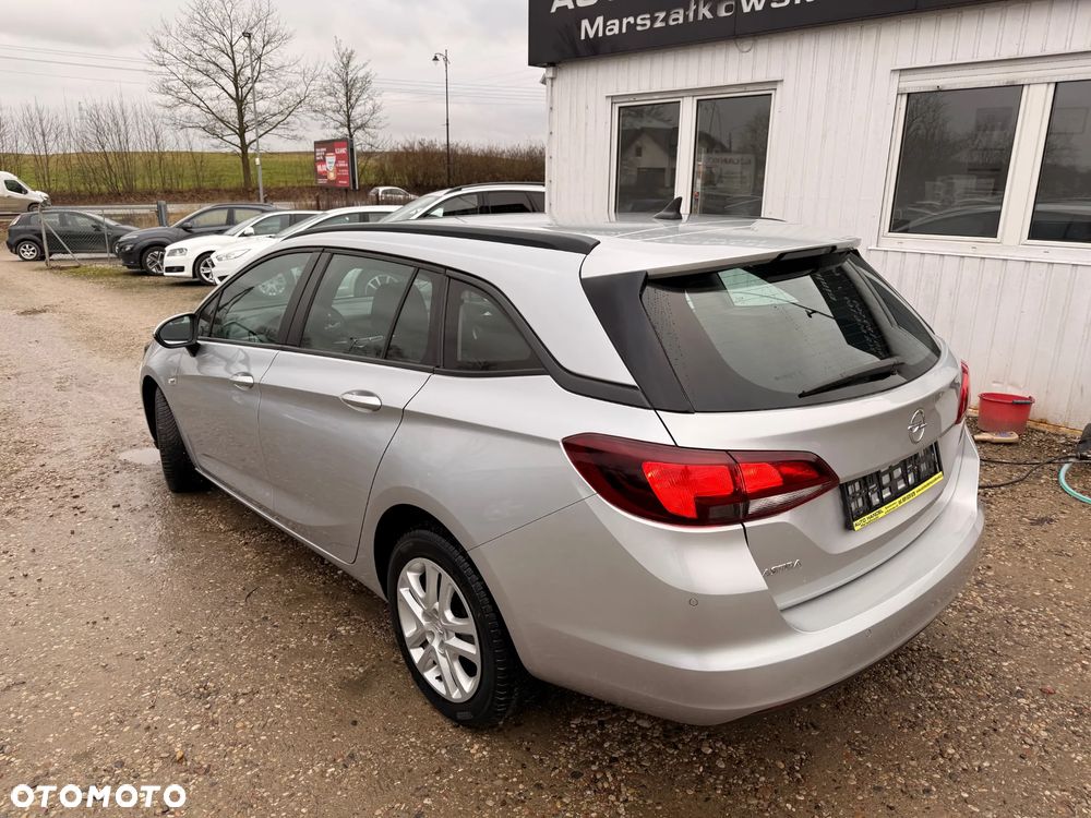 Opel Astra 1.6 CDTI Enjoy - 8