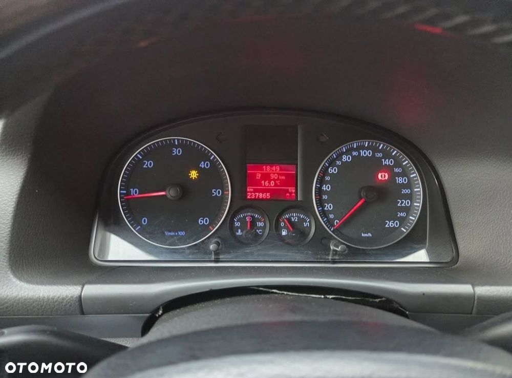 Volkswagen Touran 1.9 TDI - 2
