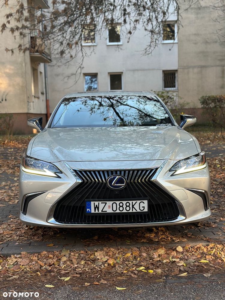 Lexus ES 300h Prestige - 2