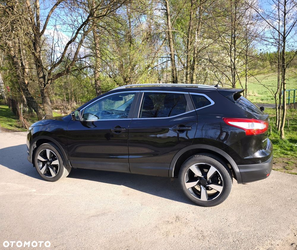 Nissan Qashqai 1.6 DCi N-Connecta EU6 - 2