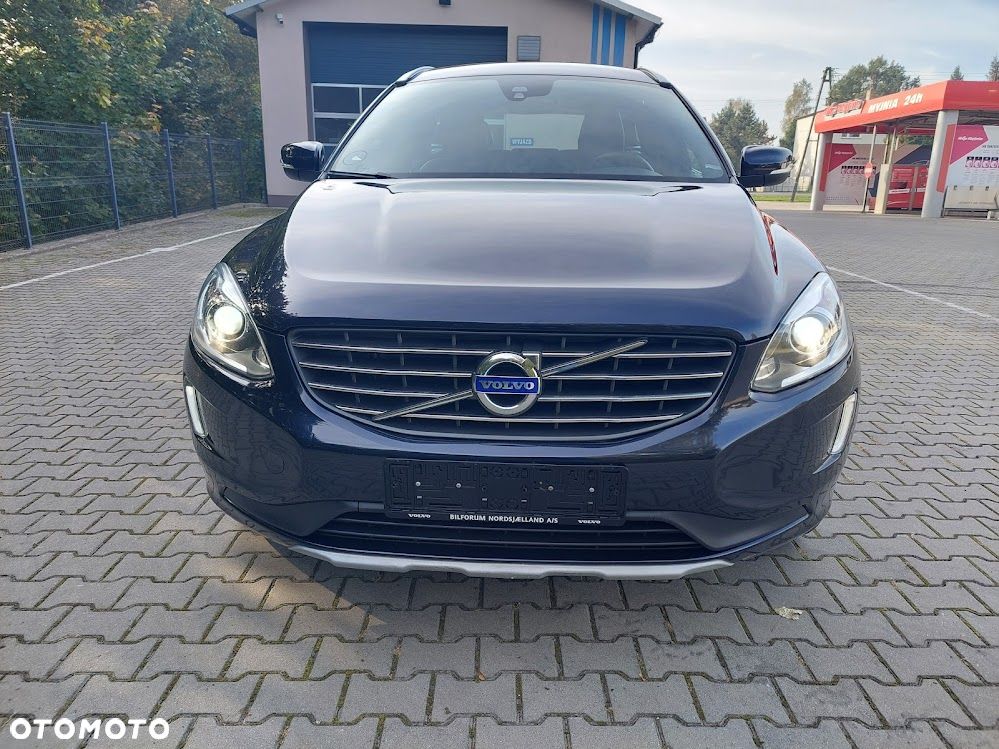 Volvo XC 60 D4 Geartronic Summum - 25