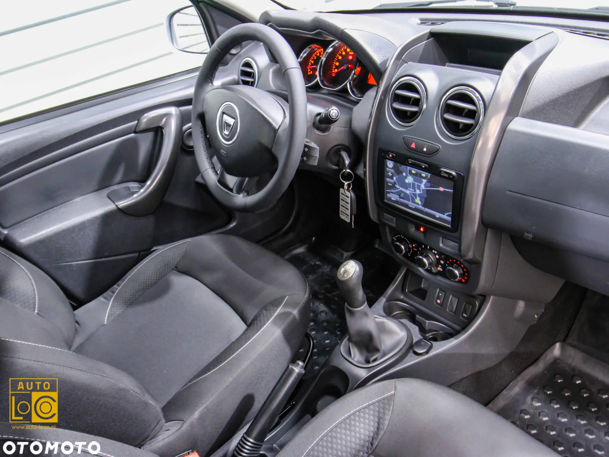 Dacia Duster 1.6 SCe Laureate S&S - 15