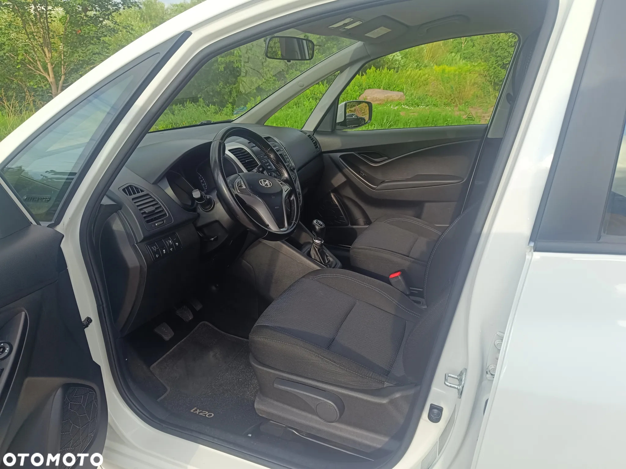 Hyundai ix20 1.6 CRDi Classic - 16