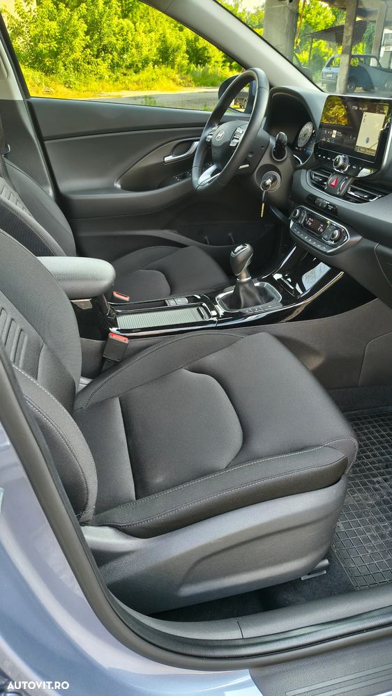 Hyundai i30 1.5 96CP M/T Highway - 6