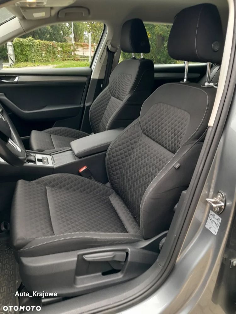Skoda Superb 2.0 TDI SCR 4x4 Ambition DSG - 33