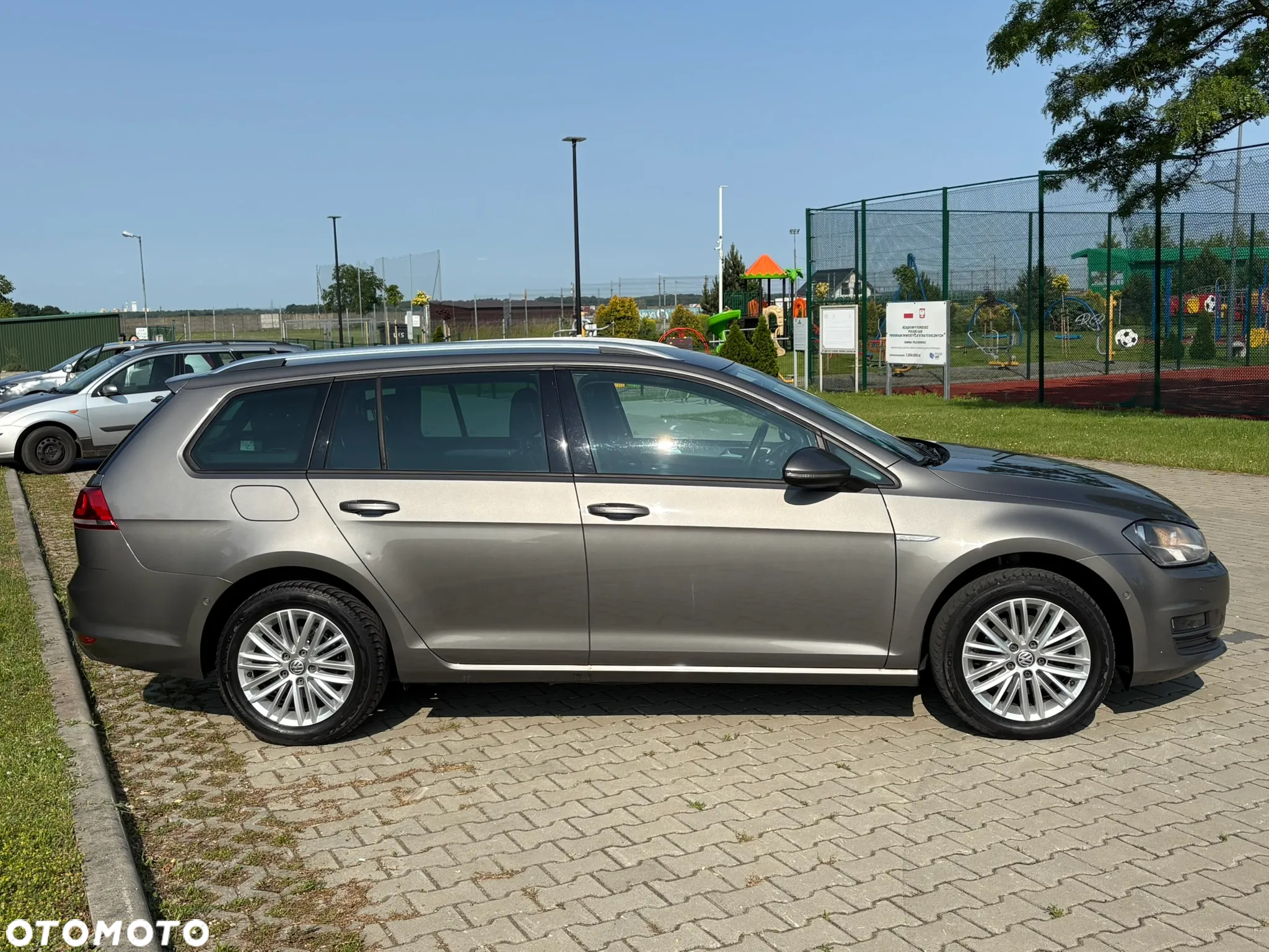 Volkswagen Golf Variant 1.6 TDI BlueMotion Technology Cup - 7