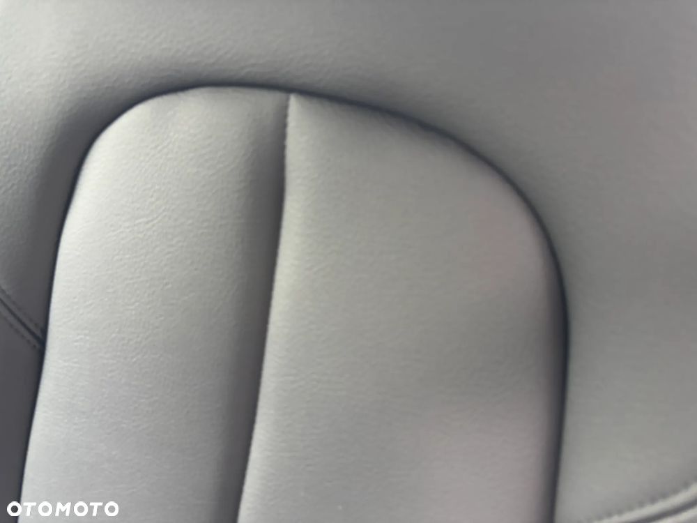 BMW Seria 2 218i - 19