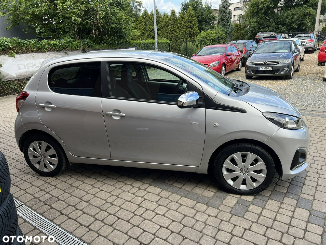 Peugeot 108 - 4