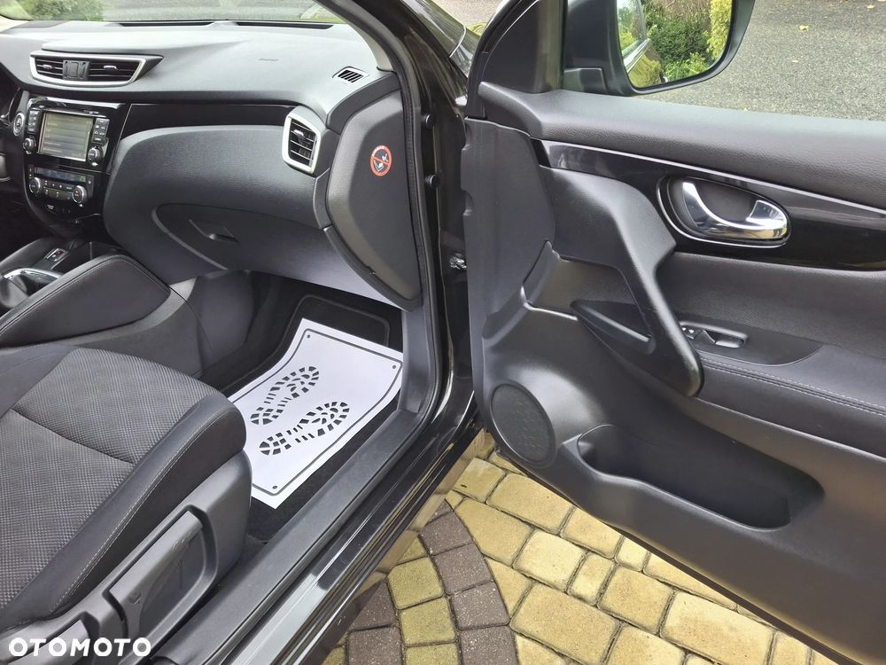 Nissan Qashqai 1.5 dCi Tekna - 11