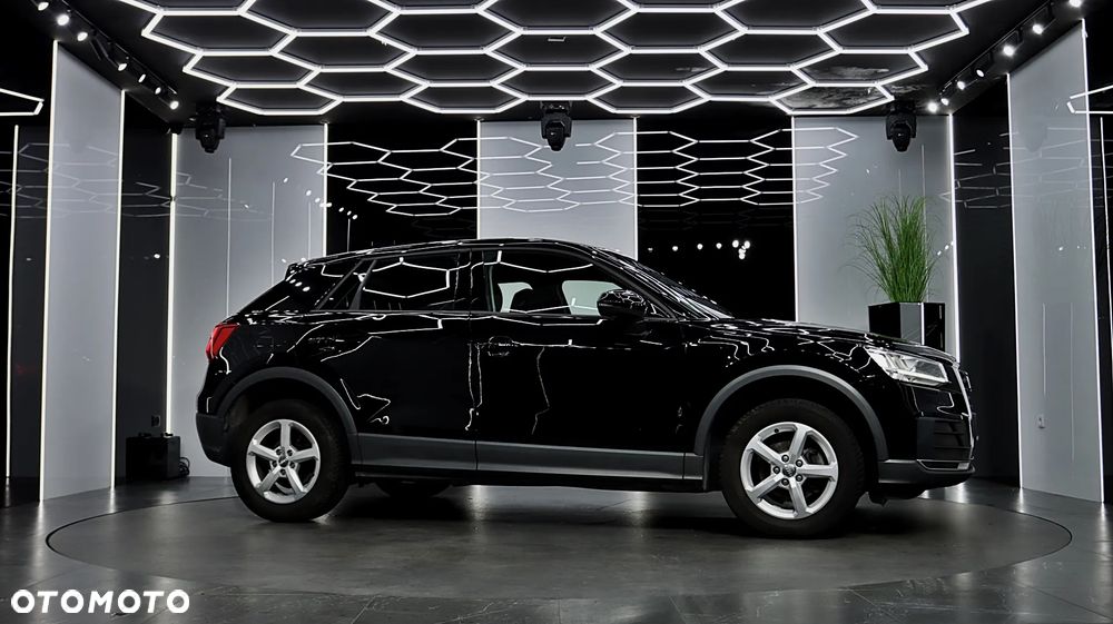 Audi Q2 35 TFSI S tronic - 10