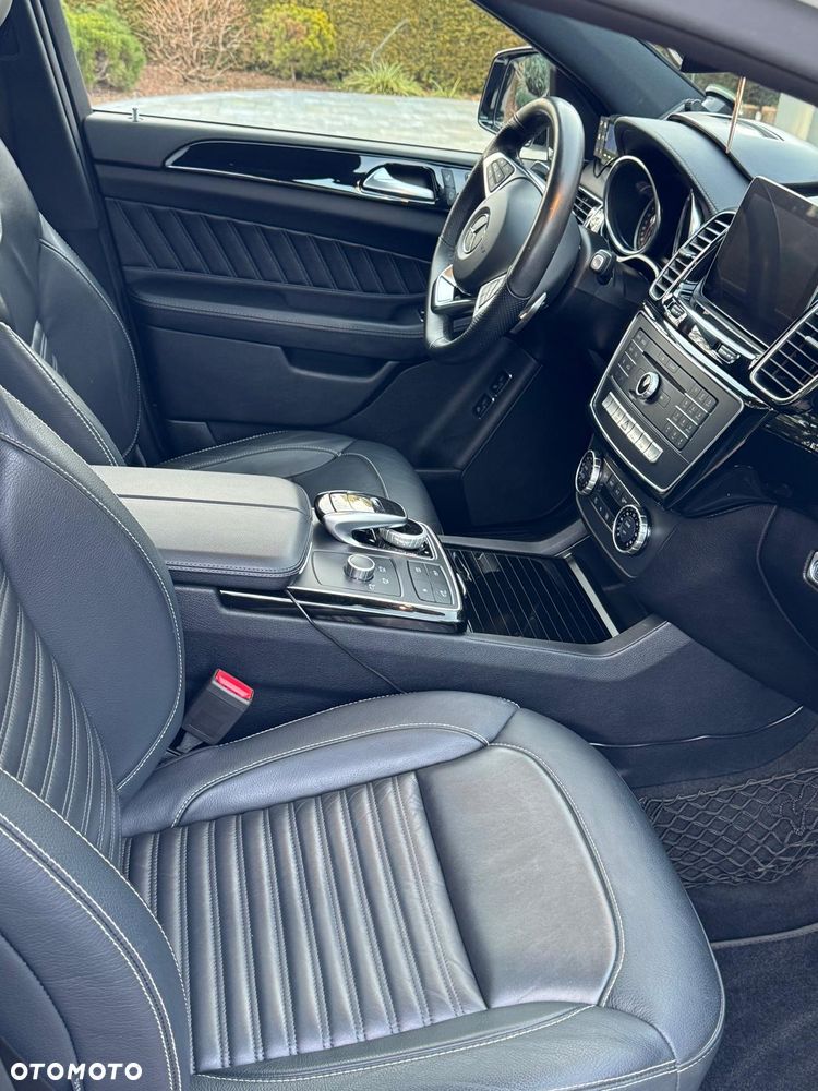 Mercedes-Benz GLE - 9