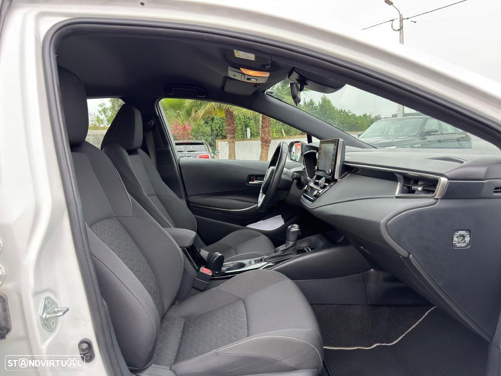 Toyota Corolla 1.8 Hybrid Comfort - 16