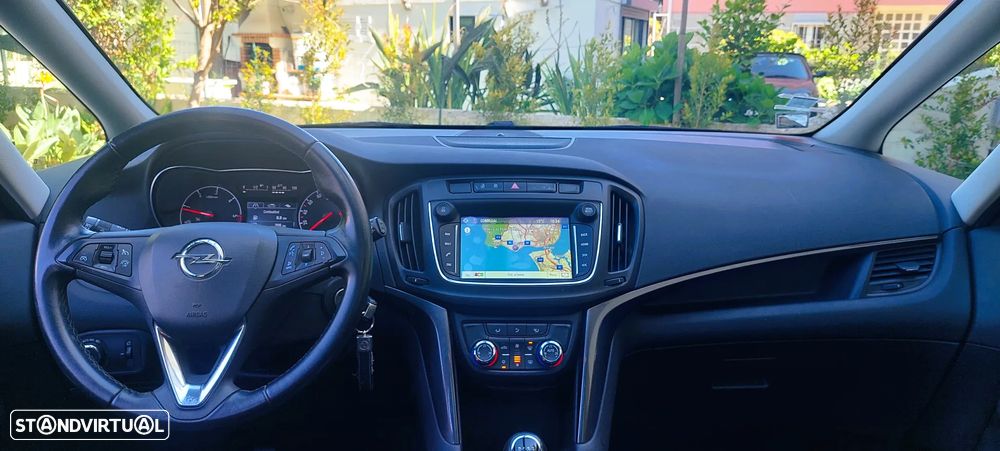Opel Zafira - 4