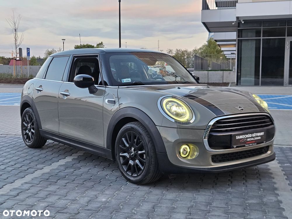 MINI Cooper Standard - 5