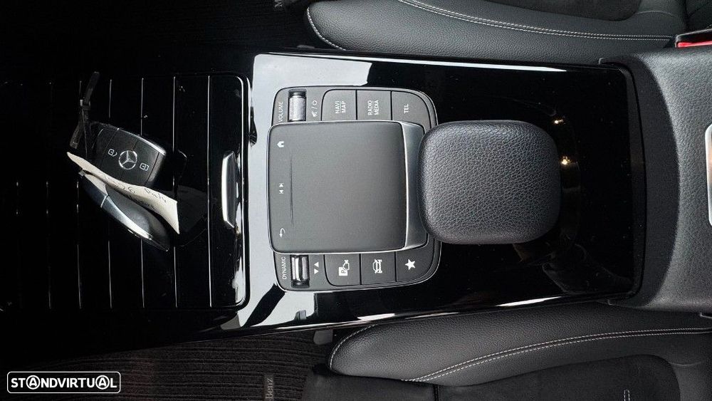 Mercedes-Benz CLA 220 - 14
