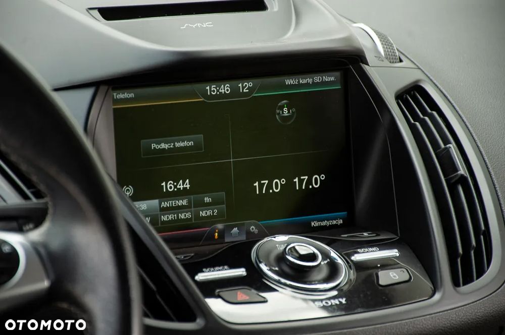 Ford Kuga 2.0 TDCi 4x4 Titanium - 32