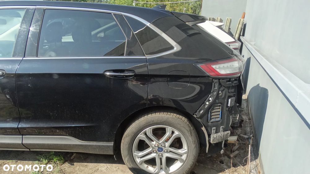 Ford Edge 2.0 EcoBlue Bi-Turbo 4x4 Titanium - 3