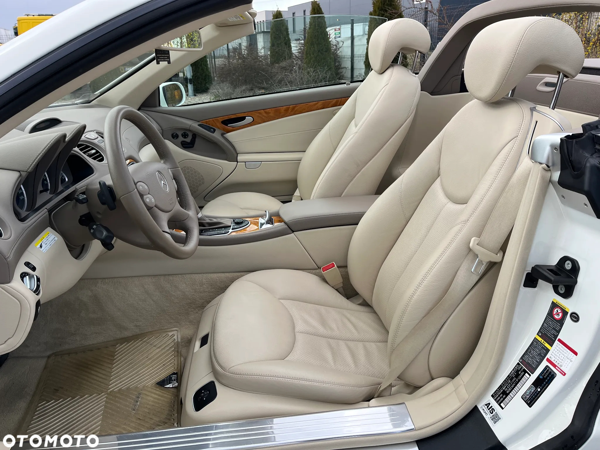 Mercedes-Benz SL - 20