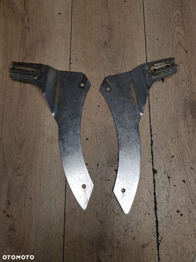 Stelaż oparcia pasażera Yamaha XVS1100 Drag Star Classic - 9