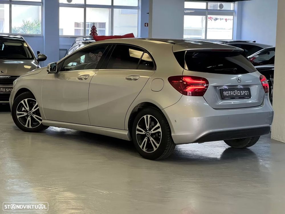 Mercedes-Benz A 180 d Style - 29