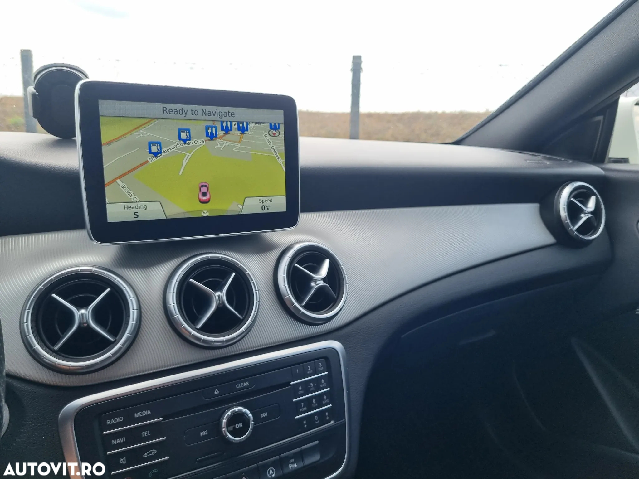 Mercedes-Benz CLA - 22
