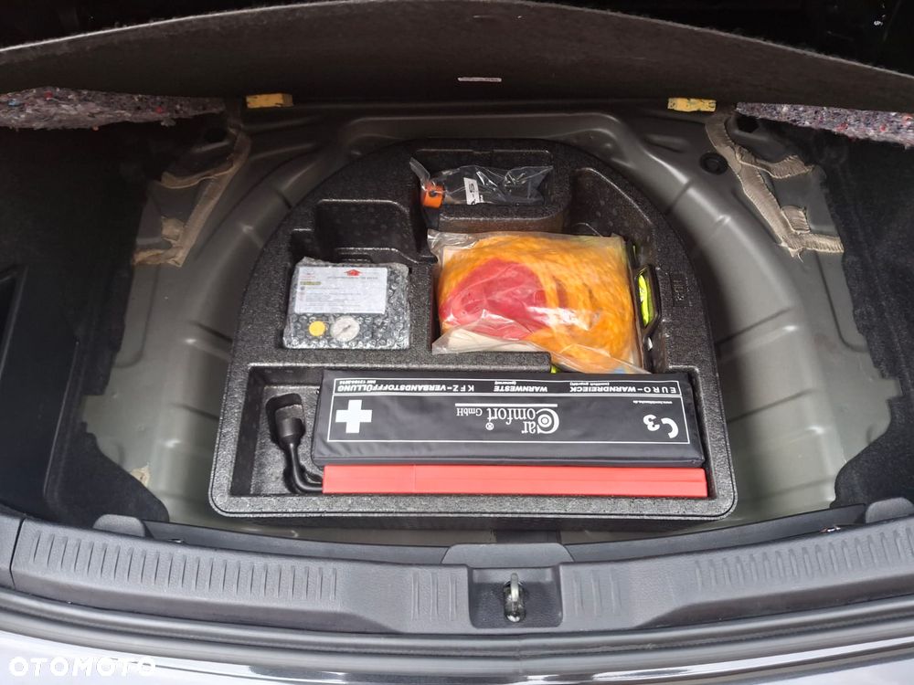 Toyota Auris 1.6 Valvematic Executive - 28