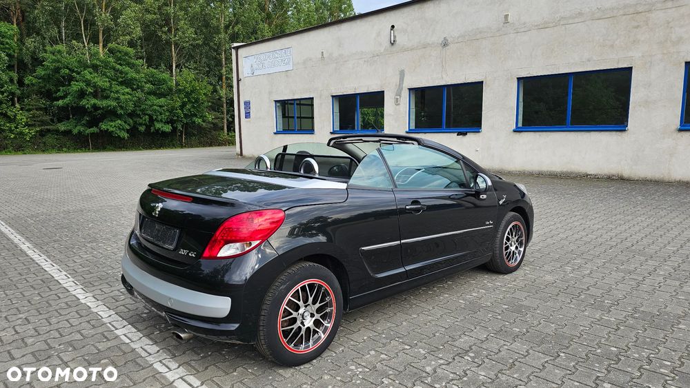 Peugeot 207 - 22