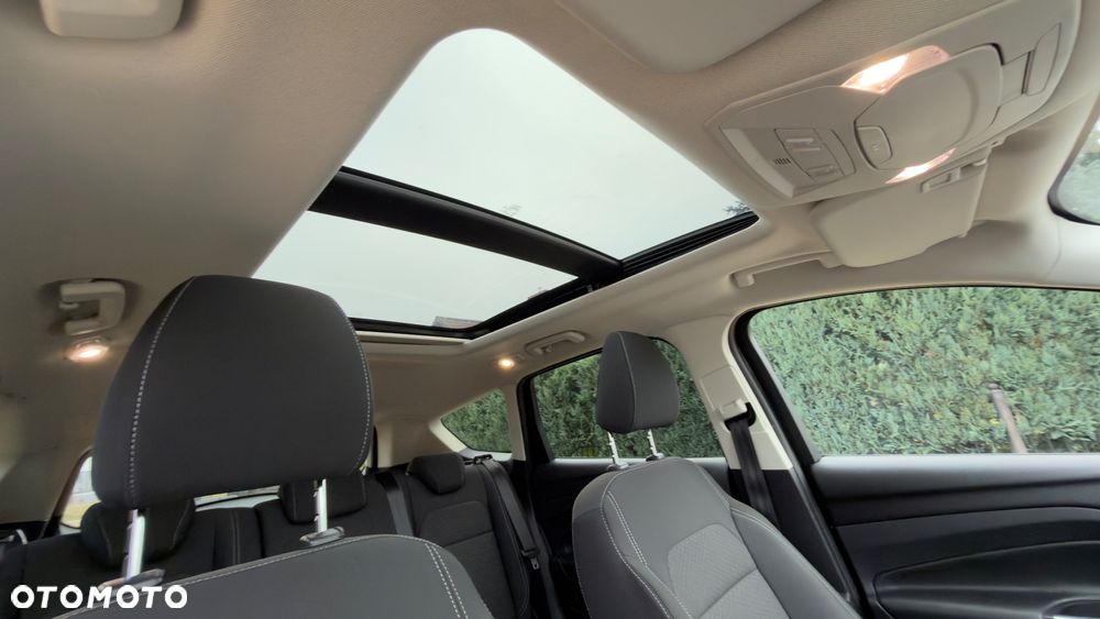 Ford Kuga 1.5 EcoBoost 4x4 Titanium - 22