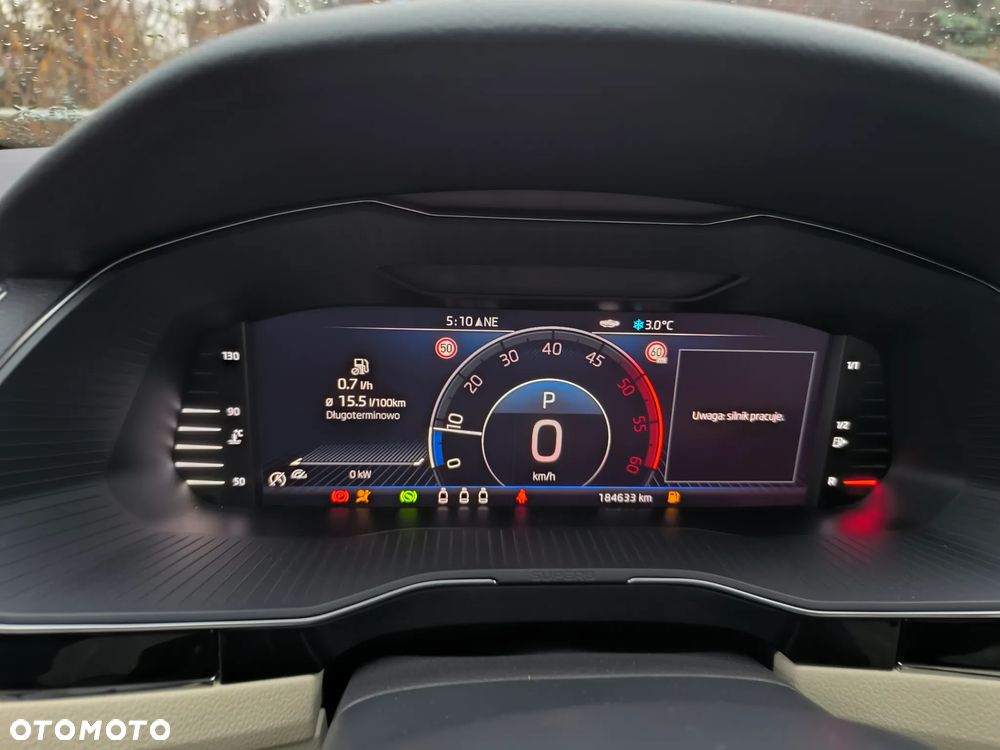 Skoda Superb 2.0 TDI SCR 4x4 L&K DSG - 10