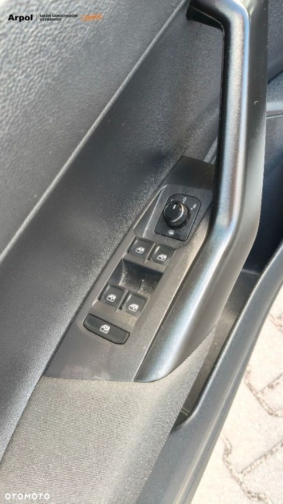 Volkswagen Polo 1.0 TSI Trendline - 8