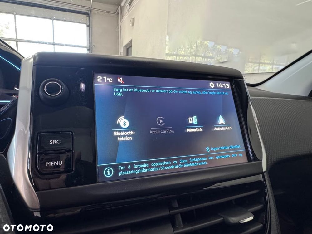 Peugeot 2008 1.2 Pure Tech Allure S&S EAT6 - 29