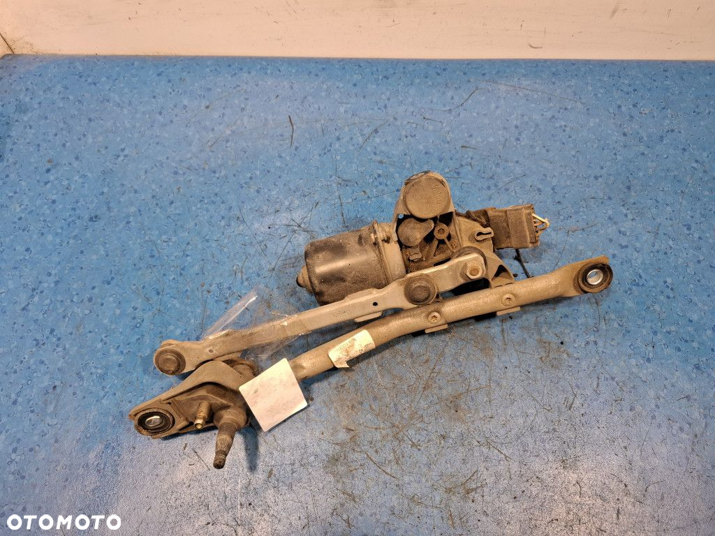 TOYOTA AYGO I MECHANIZM SILNICZEK WYCIERACZEK PRZÓD - 8