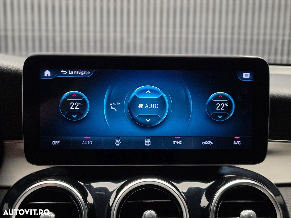 Mercedes-Benz GLC 220 d 4MATIC 9G-TRONIC AMG Line - 33