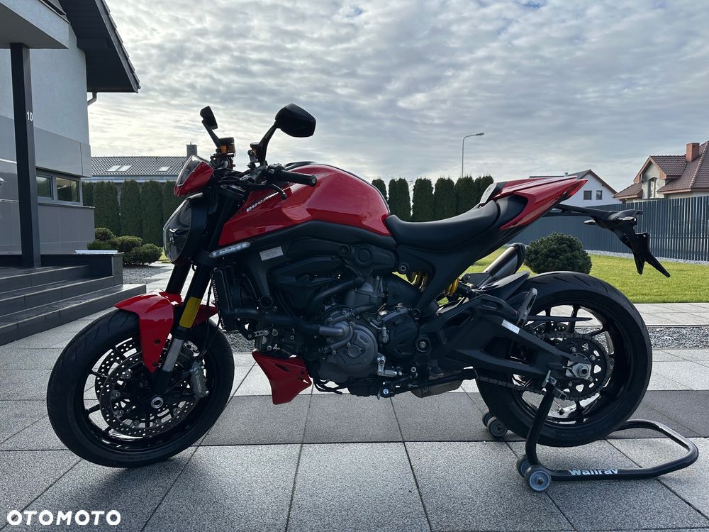 Ducati Monster - 16