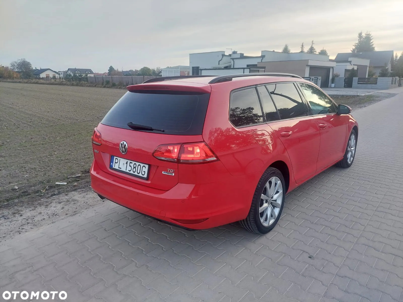 Volkswagen Golf VII 1.6 TDI BMT Comfortline - 3