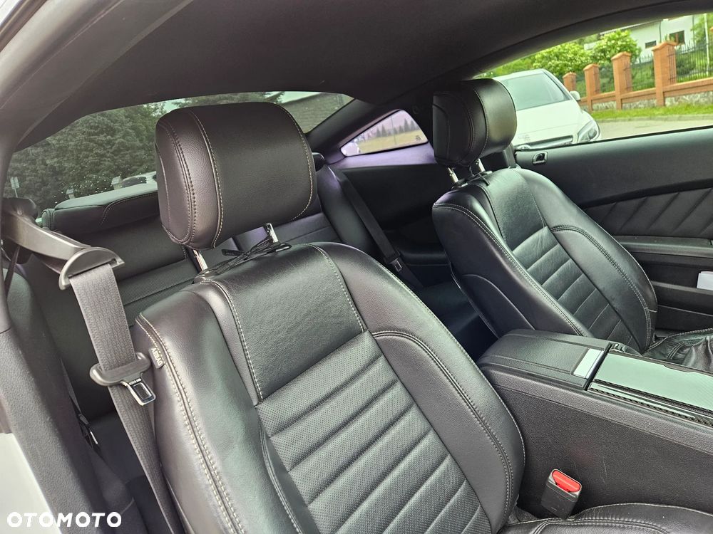 Ford Mustang 3.7 V6 Premium - 7